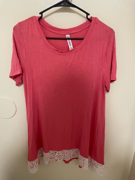 Zenana Signature Tops - ✨Women’s Zenana Signature Top Size M
